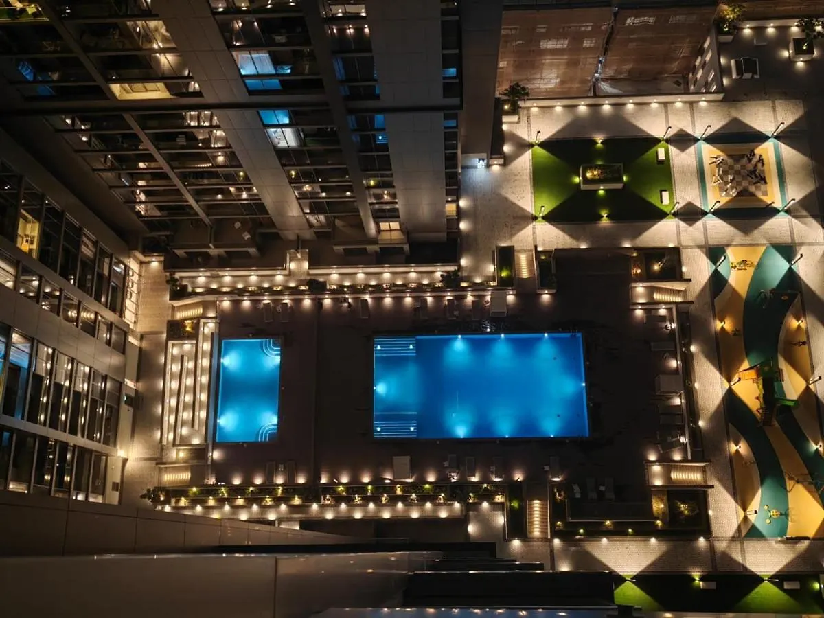 Sobha Vista Creek Reserve Burj Khalifa View And Lagoon Apartment Dubai