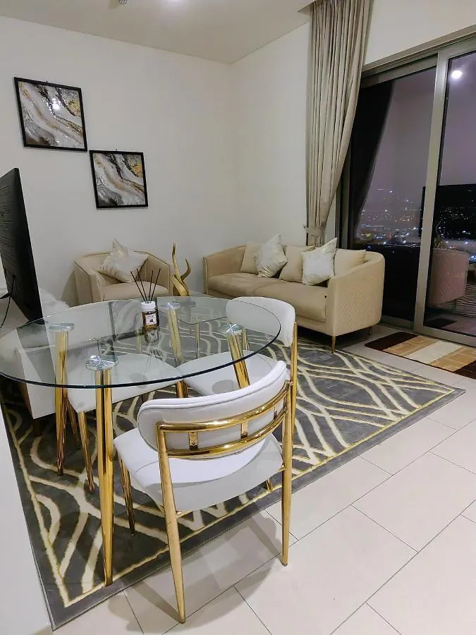 Sobha Vista Creek Reserve Burj Khalifa View And Lagoon Apartment Dubai 0*,  United Arab Emirates