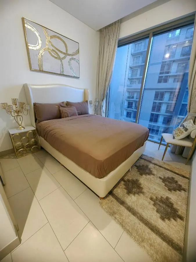 Sobha Vista Creek Reserve Burj Khalifa View And Lagoon Apartment Dubai 0*,